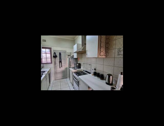 2 BEDROOM TOWNHOUSE FOR SALE IN KOOKRUS